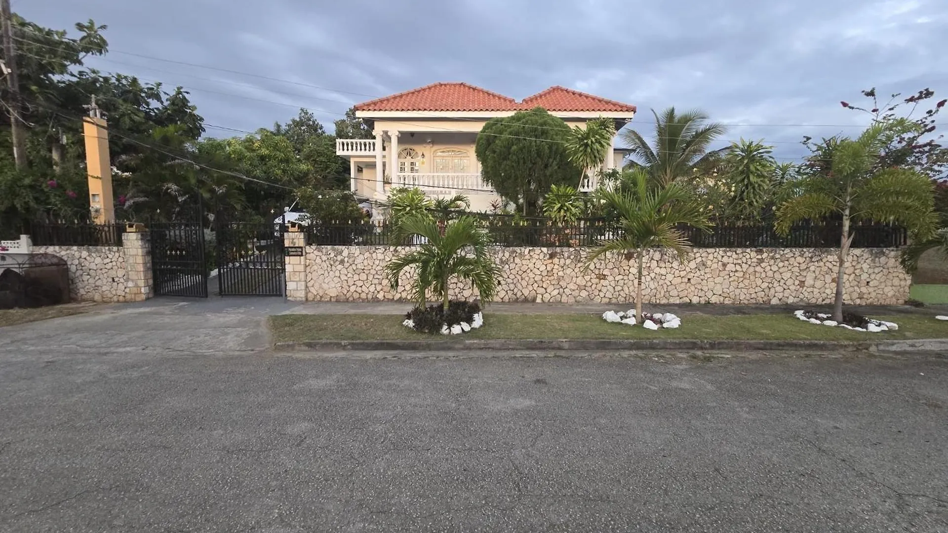 Paradise Palms Jamaica Vacation Rental Montego Bay